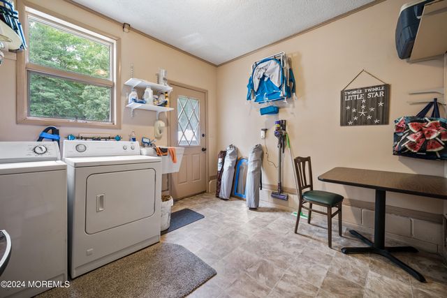 607 Sunrise Boulevard, Forked River, NJ 08731
