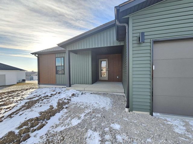 979 Pheasant Run, Lomira, WI 53048