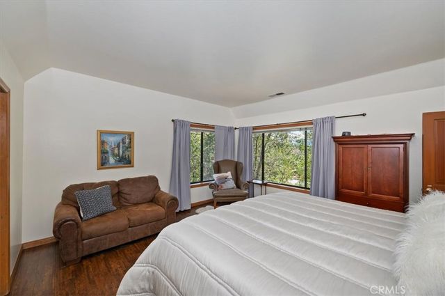 27336 Alpen, Lake Arrowhead, CA 92352