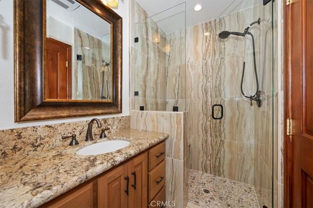 27336 Alpen, Lake Arrowhead, CA 92352