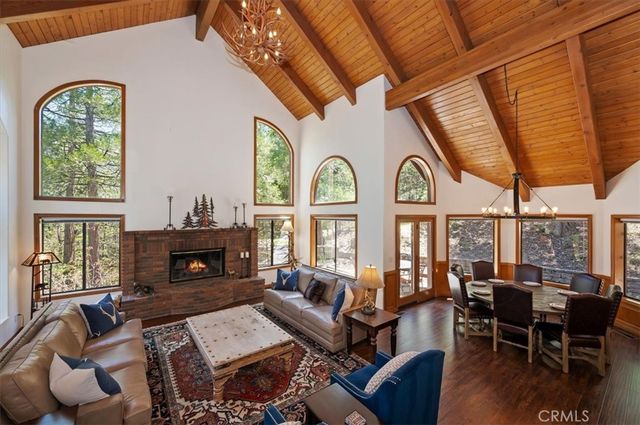 27336 Alpen, Lake Arrowhead, CA 92352