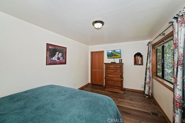 27336 Alpen, Lake Arrowhead, CA 92352