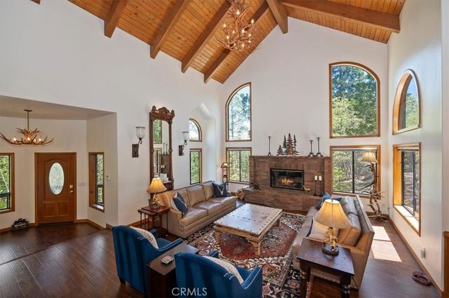 27336 Alpen, Lake Arrowhead, CA 92352