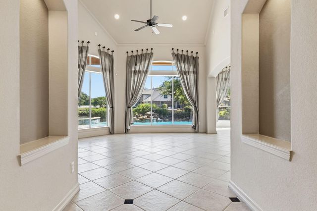 8411 Middle Canyon Road, Katy, TX 77494