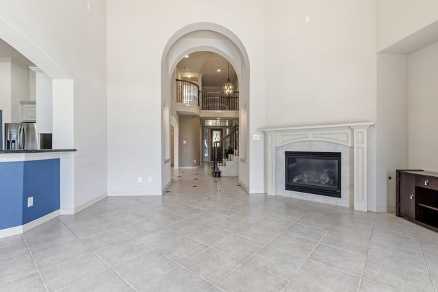 8411 Middle Canyon Road, Katy, TX 77494