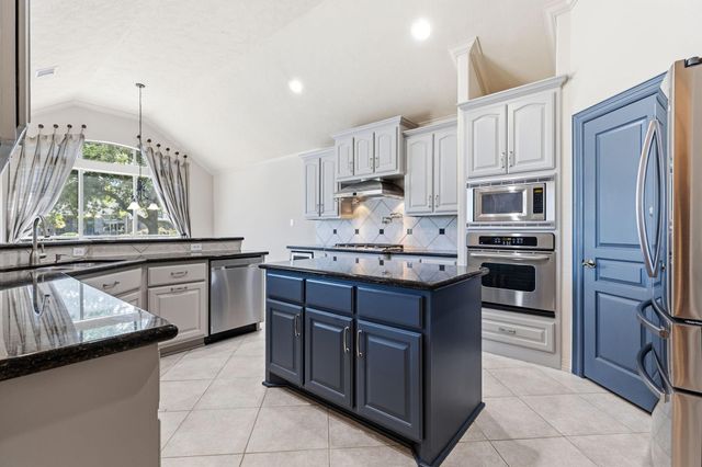 8411 Middle Canyon Road, Katy, TX 77494