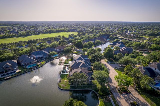 8411 Middle Canyon Road, Katy, TX 77494