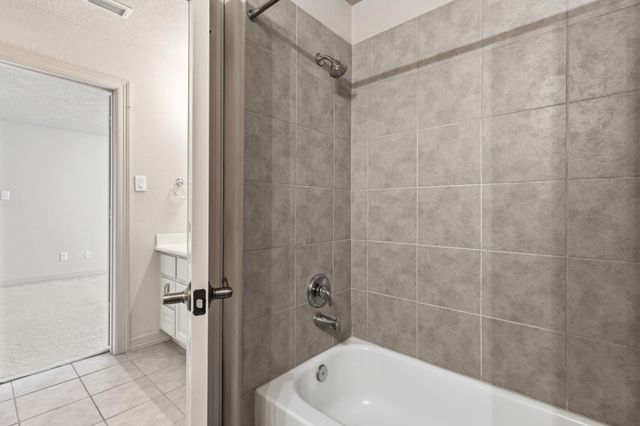 8411 Middle Canyon Road, Katy, TX 77494