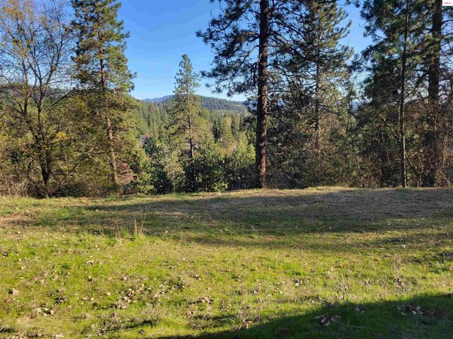 2190 E STANLEY HILL RD, Coeur d'Alene, ID 83814 property photo