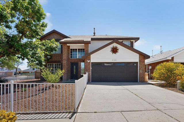 8100 Glenbrook Place NW, Albuquerque, NM 87120