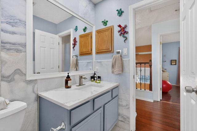 8100 Glenbrook Place NW, Albuquerque, NM 87120