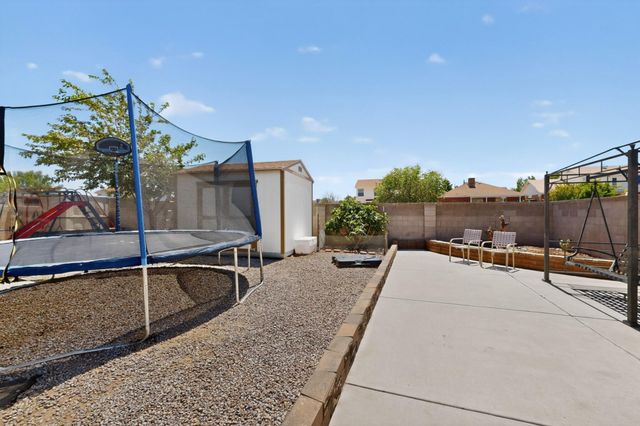 8100 Glenbrook Place NW, Albuquerque, NM 87120