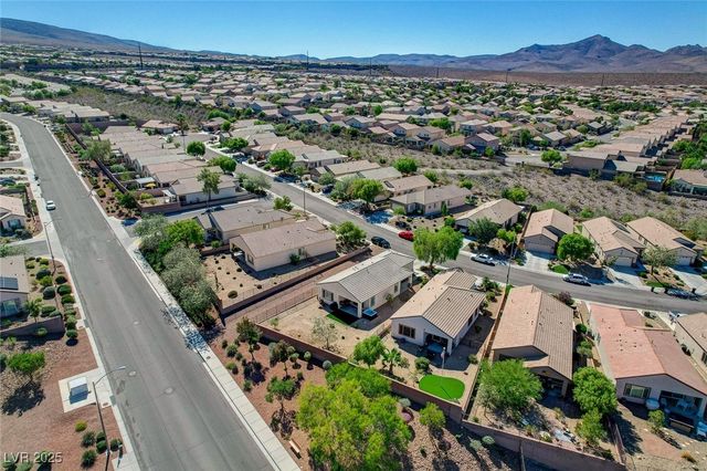 2576 Binary Stars Street, Henderson, NV 89044