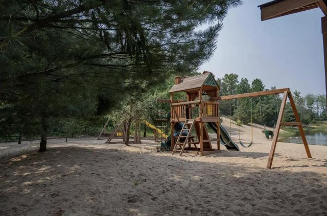 N8395 Timber Trail, New Lisbon, WI 53950