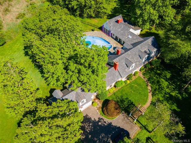 235 Centre Island Road, Oyster Bay, NY 11771