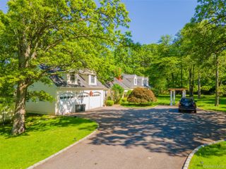 235 Centre Island Road, Oyster Bay, NY 11771