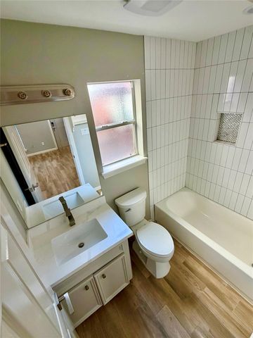 1514 Park Street B, Houston, TX 77019