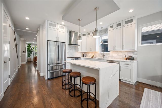 4137 N Lawndale Avenue, Chicago, IL 60618