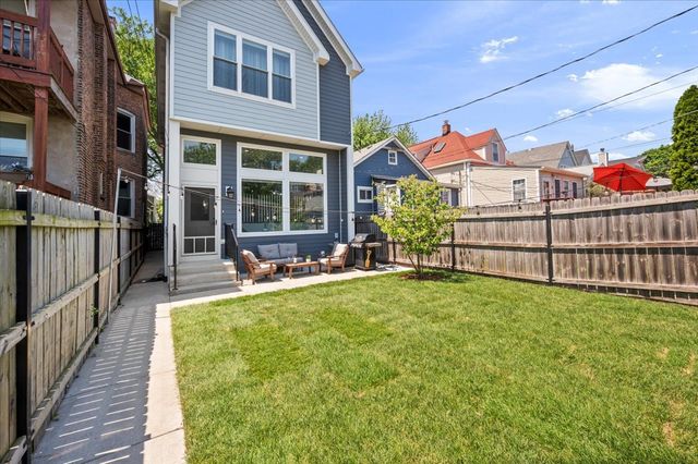 4137 N Lawndale Avenue, Chicago, IL 60618