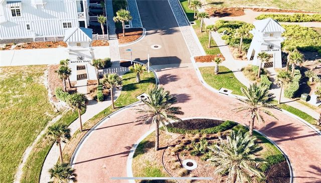 108 Horse Tail Lane, Port Aransas, TX 78373