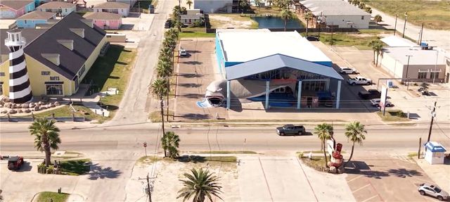 108 Horse Tail Lane, Port Aransas, TX 78373