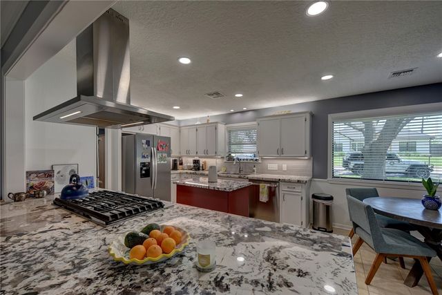 1600 Pecan Street, Brenham, TX 77833