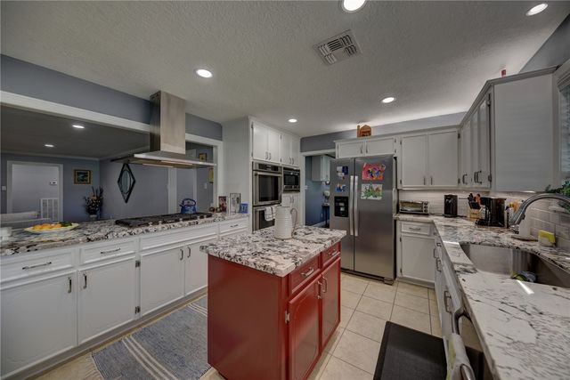 1600 Pecan Street, Brenham, TX 77833