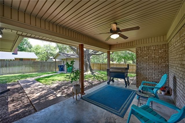 1600 Pecan Street, Brenham, TX 77833
