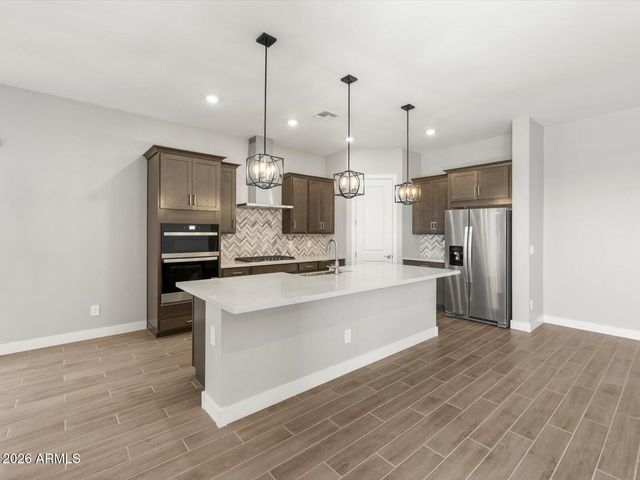 8091 N 186TH Lane, Waddell, AZ 85355