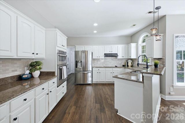 8414 Headford Road, Charlotte, NC 28277