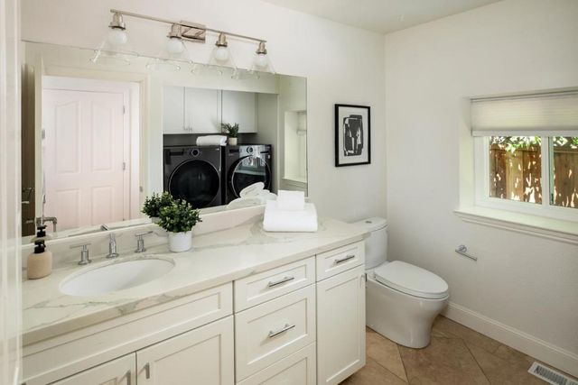 428 Santa Clara Avenue, Redwood City, CA 94061