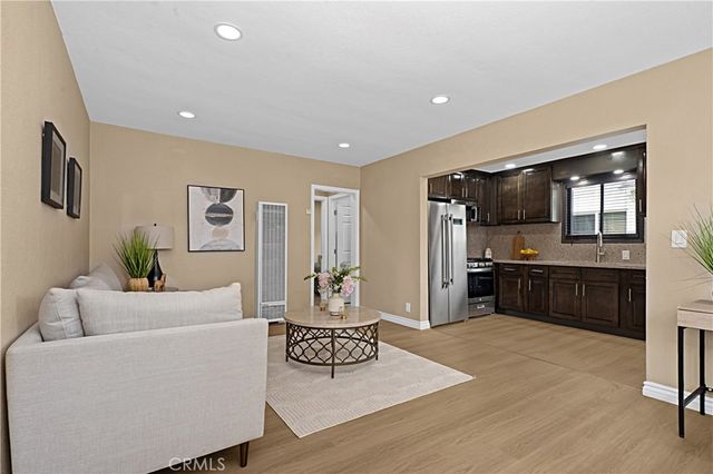606 Phelan Lane, Redondo Beach, CA 90278
