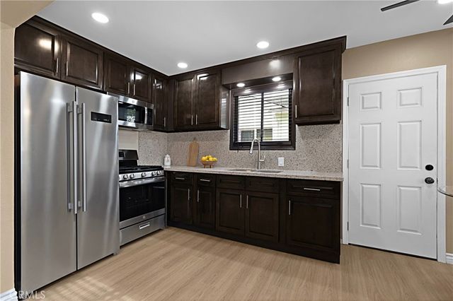 606 Phelan Lane, Redondo Beach, CA 90278