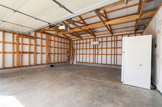 95918 Sky Ridge Drive, Gore, OK 74435