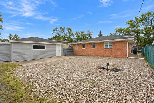4328 WAGMAN Street, Oak Forest, IL 60452