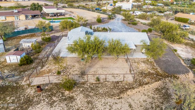 49416 N 26TH Avenue, New River, AZ 85087
