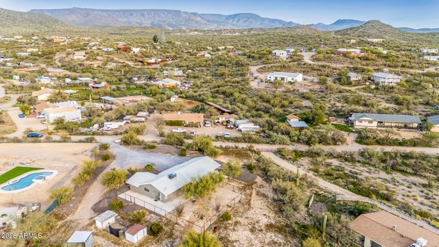 49416 N 26TH Avenue, New River, AZ 85087