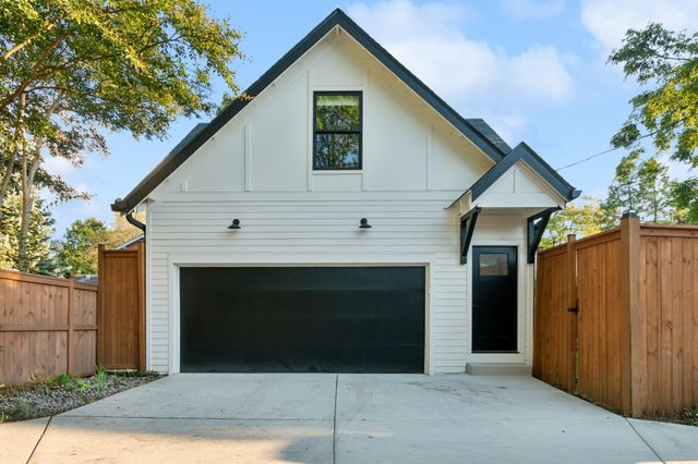 3618 Meadowbrook Ave, Nashville, TN 37205