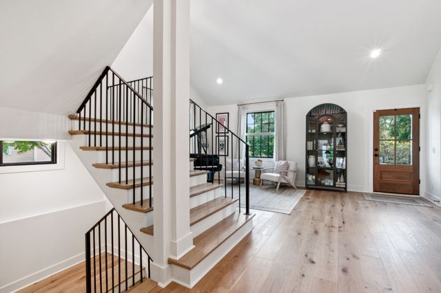 3618 Meadowbrook Ave, Nashville, TN 37205