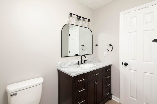 2151 Stonewood Lane, Lexington, KY 40509