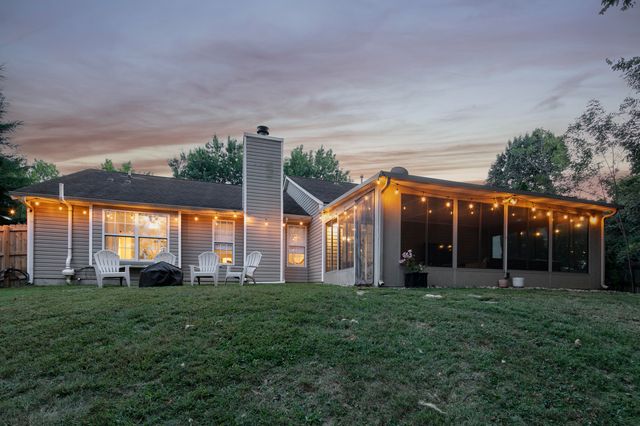 2151 Stonewood Lane, Lexington, KY 40509