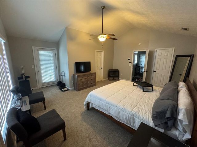 1922 Manhattan Parkway, Decatur, GA 30035