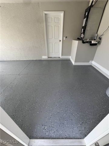 2907 38th ST W, Lehigh Acres, FL 33971
