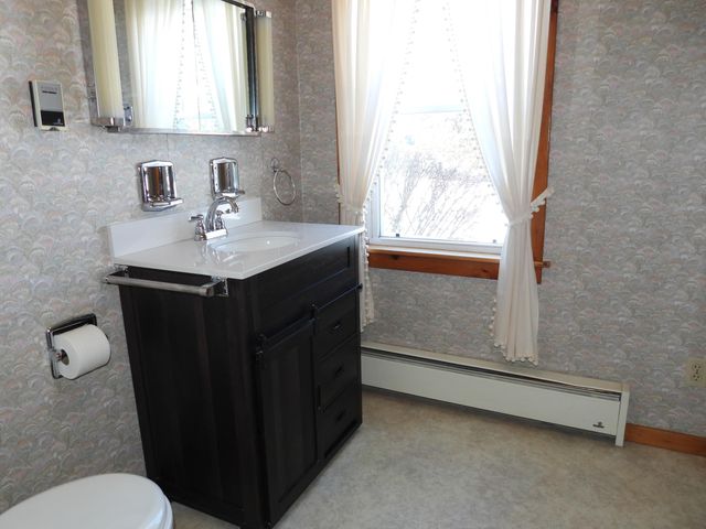 122 Maple Street, Rouses Point, NY 12979