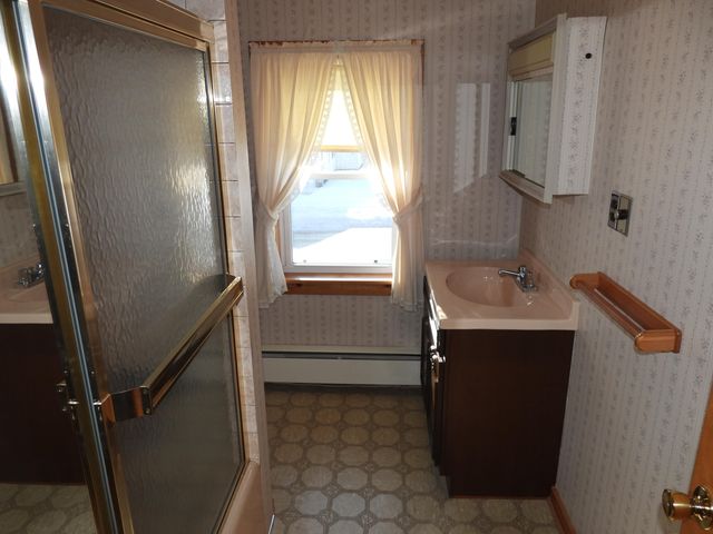 122 Maple Street, Rouses Point, NY 12979