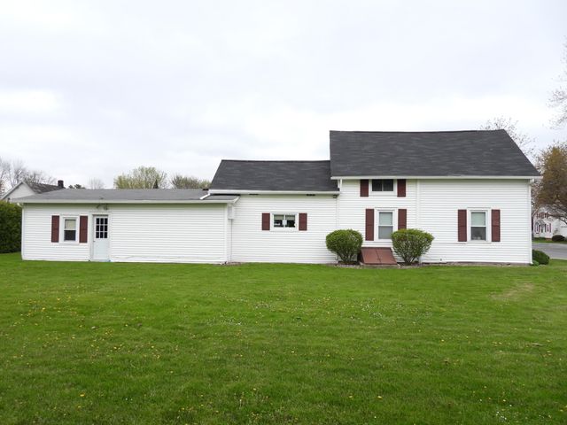 122 Maple Street, Rouses Point, NY 12979