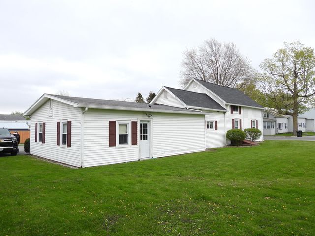 122 Maple Street, Rouses Point, NY 12979