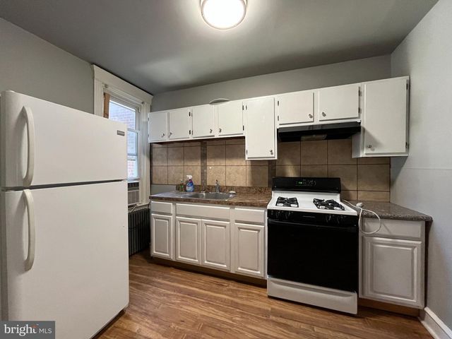 5626 N 19TH ST, Philadelphia, PA 19141