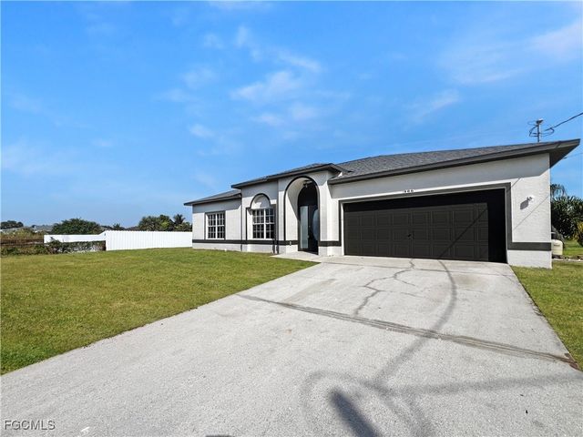 906 Alfreda AVE, Lehigh Acres, FL 33971