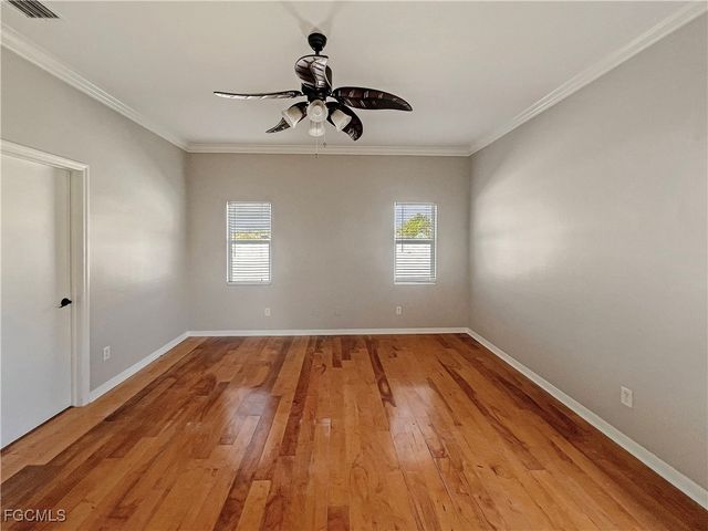 906 Alfreda AVE, Lehigh Acres, FL 33971